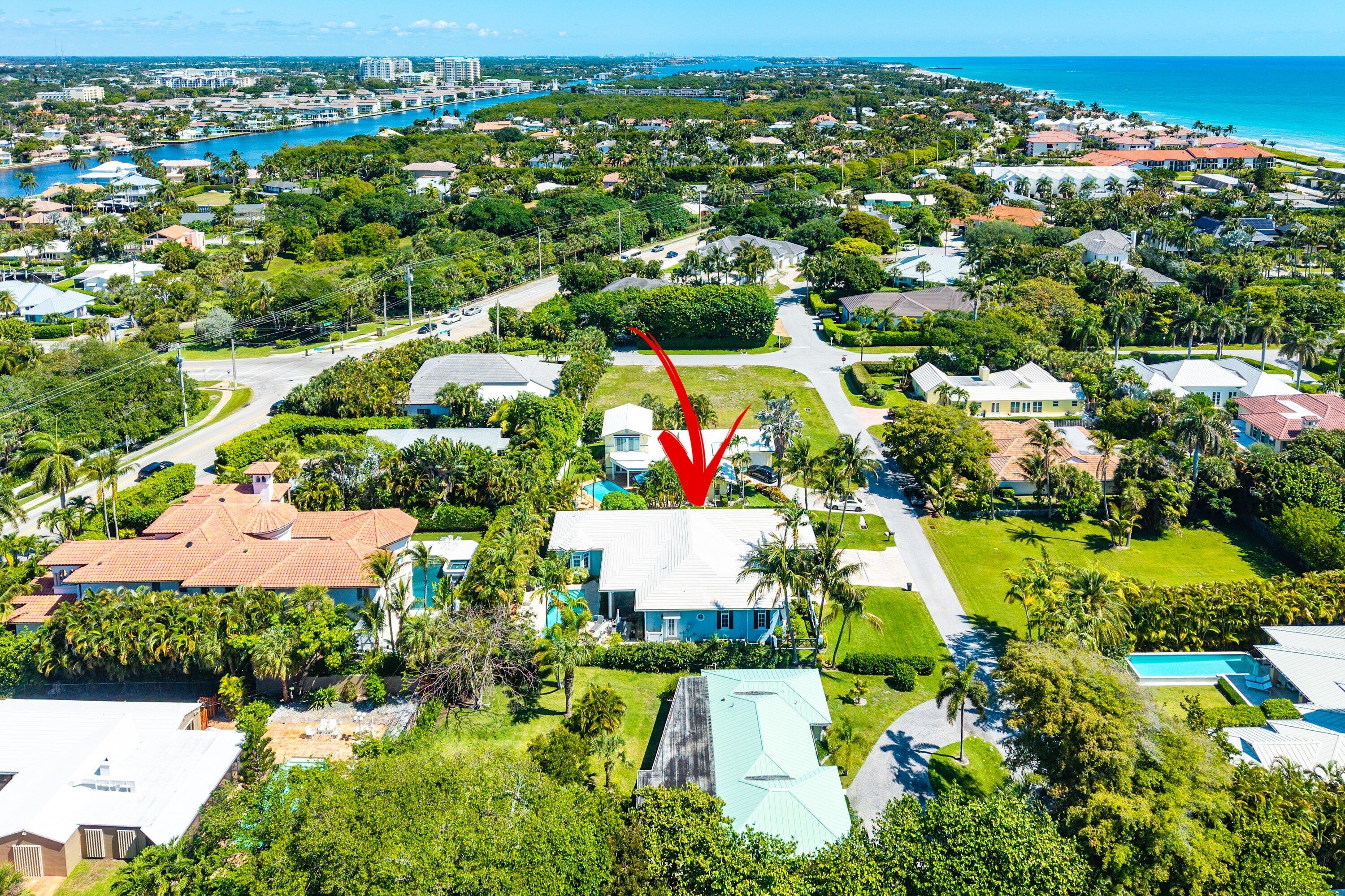 5550 Osprey Drive Ocean Ridge, FL 33435 - Photo 41 of 44 an aerial view of residential houses with outdoor space