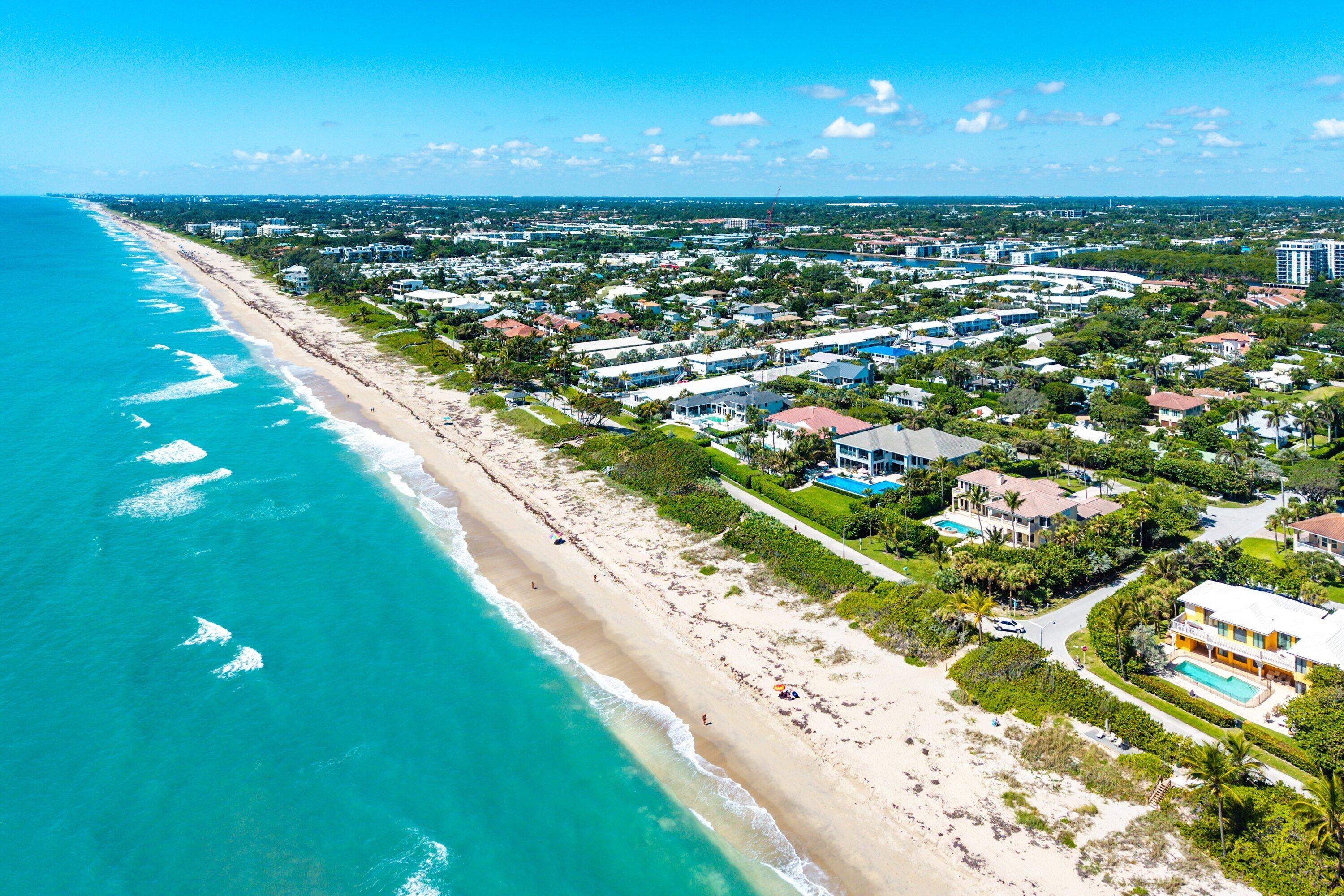 5550 Osprey Drive Ocean Ridge, FL 33435 - Photo 44 of 44 a view of a city