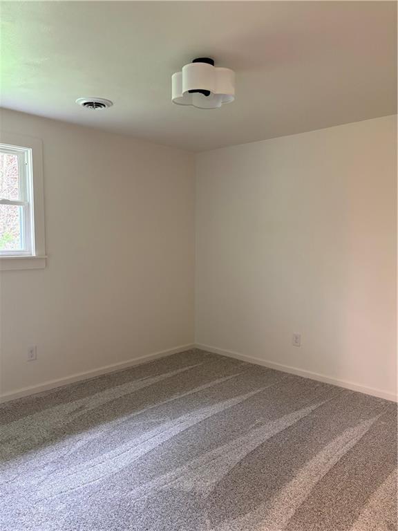 130 Nature Run Road Laughlintown, PA 15655 - Photo 9 of 20