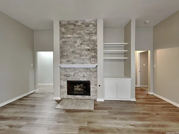 $1,739 | 352 Meadow New Braunfels Tx 78130, New Braunfels, TX 78130