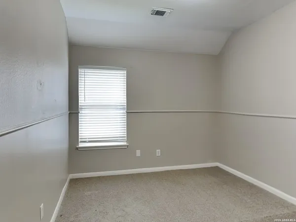 $1,739 | 352 Meadow New Braunfels Tx 78130, New Braunfels, TX 78130