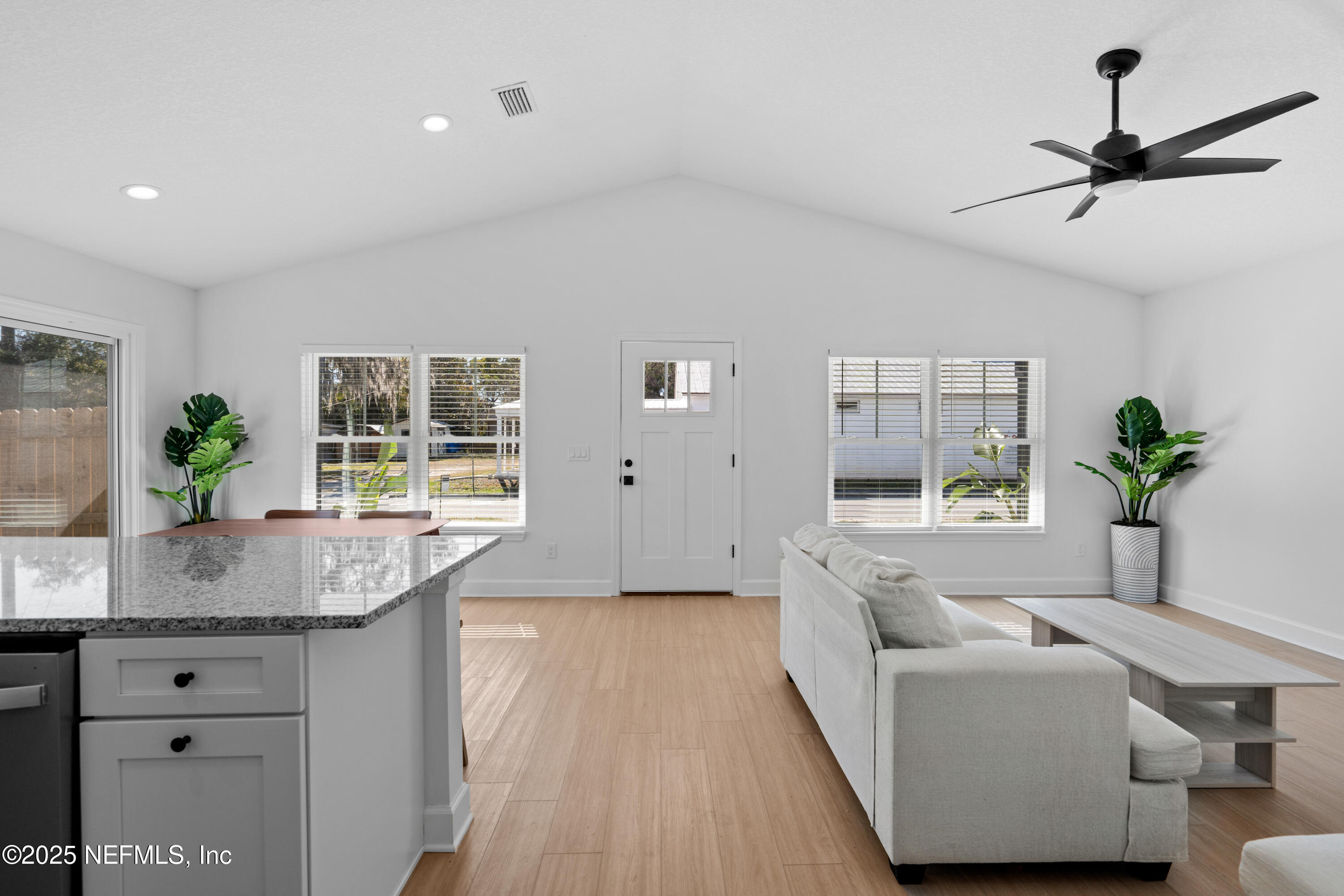 75 Helen Street St. Augustine, FL 32084 - Photo 6 of 41 12