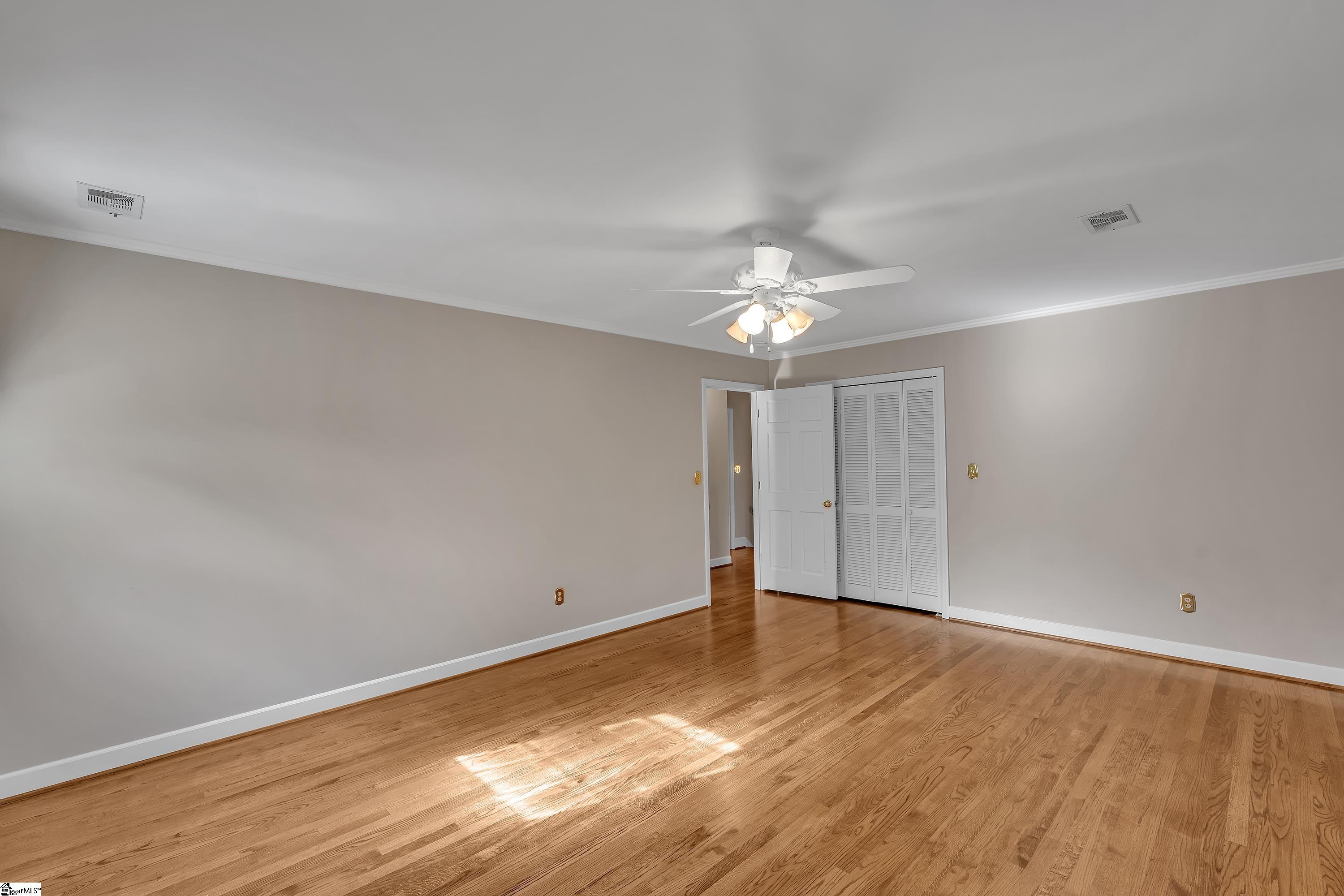 8 Compton Drive Greenville, SC 29615 - Photo 23 of 33