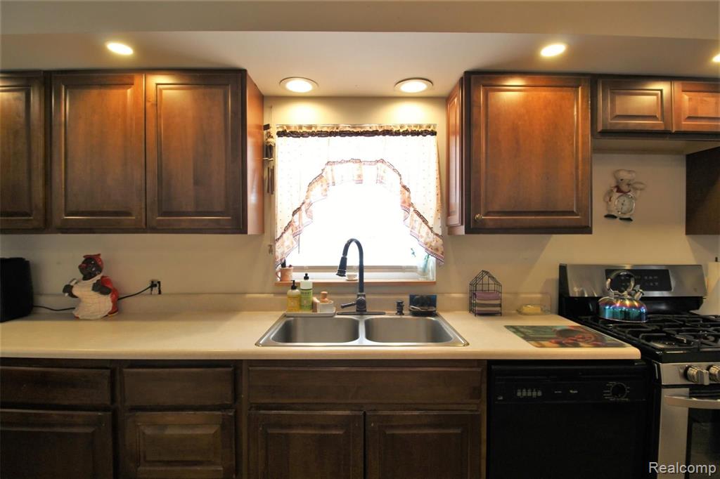 5543 Mayville Road Clifford, MI 48727 - Photo 18 of 60