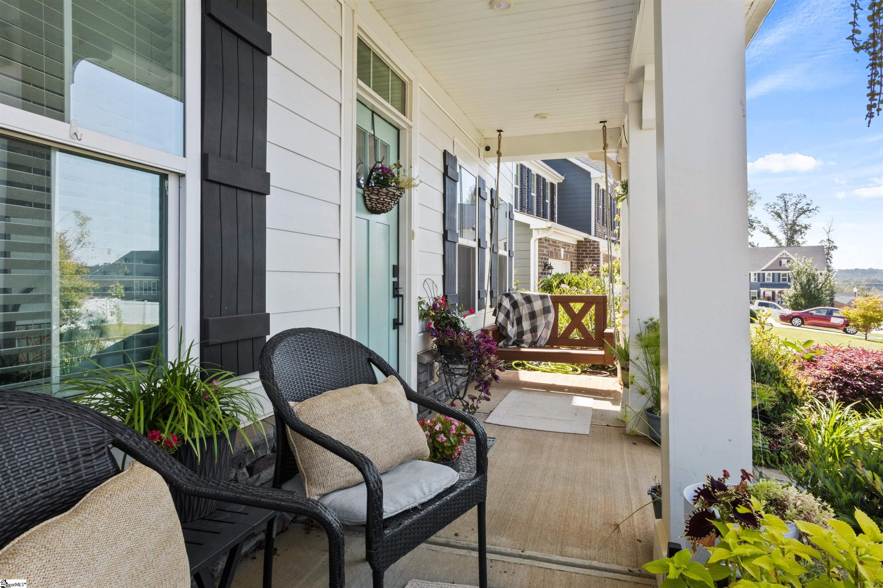 8 Blackfoot Road Greenville, SC 29607 - Photo 4 of 49 Gallery Image 4