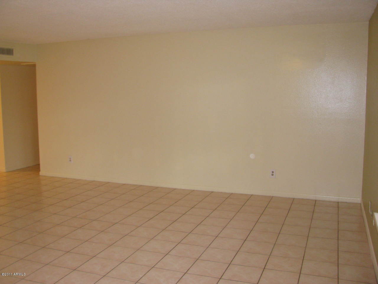3701 West Hearn Road Phoenix, AZ 85053 - Photo 3 of 20 LR