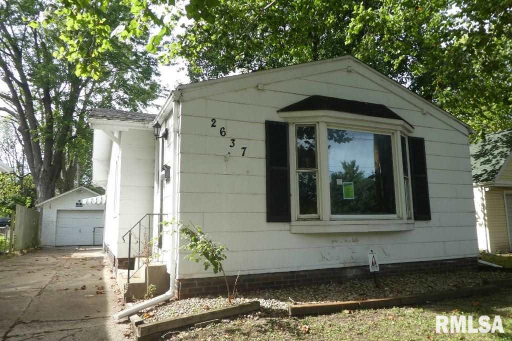 2637 South 11th Street Springfield, IL 62703 - Photo 1 of 11 Gallery Image 1