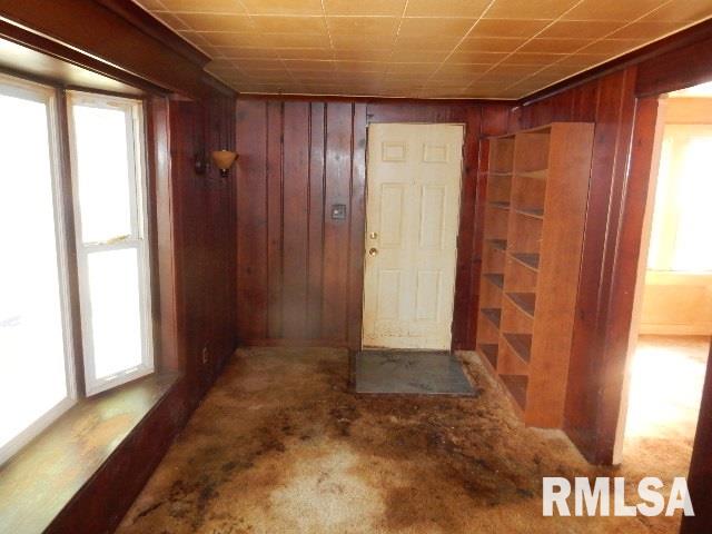 2637 South 11th Street Springfield, IL 62703 - Photo 2 of 11 Gallery Image 2