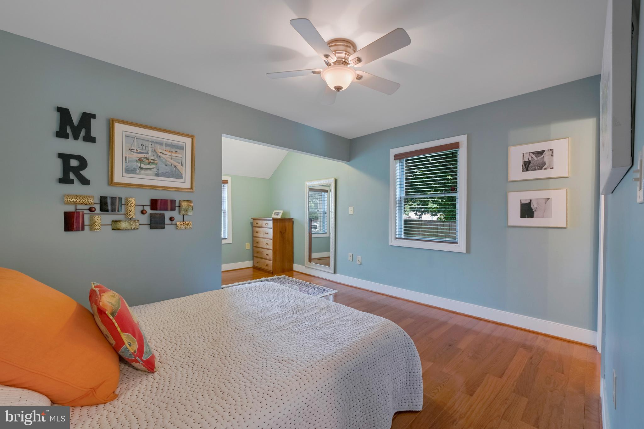1642 Oldtown Road Edgewater, MD 21037 - Photo 15 of 34 Primary bedroom on main level