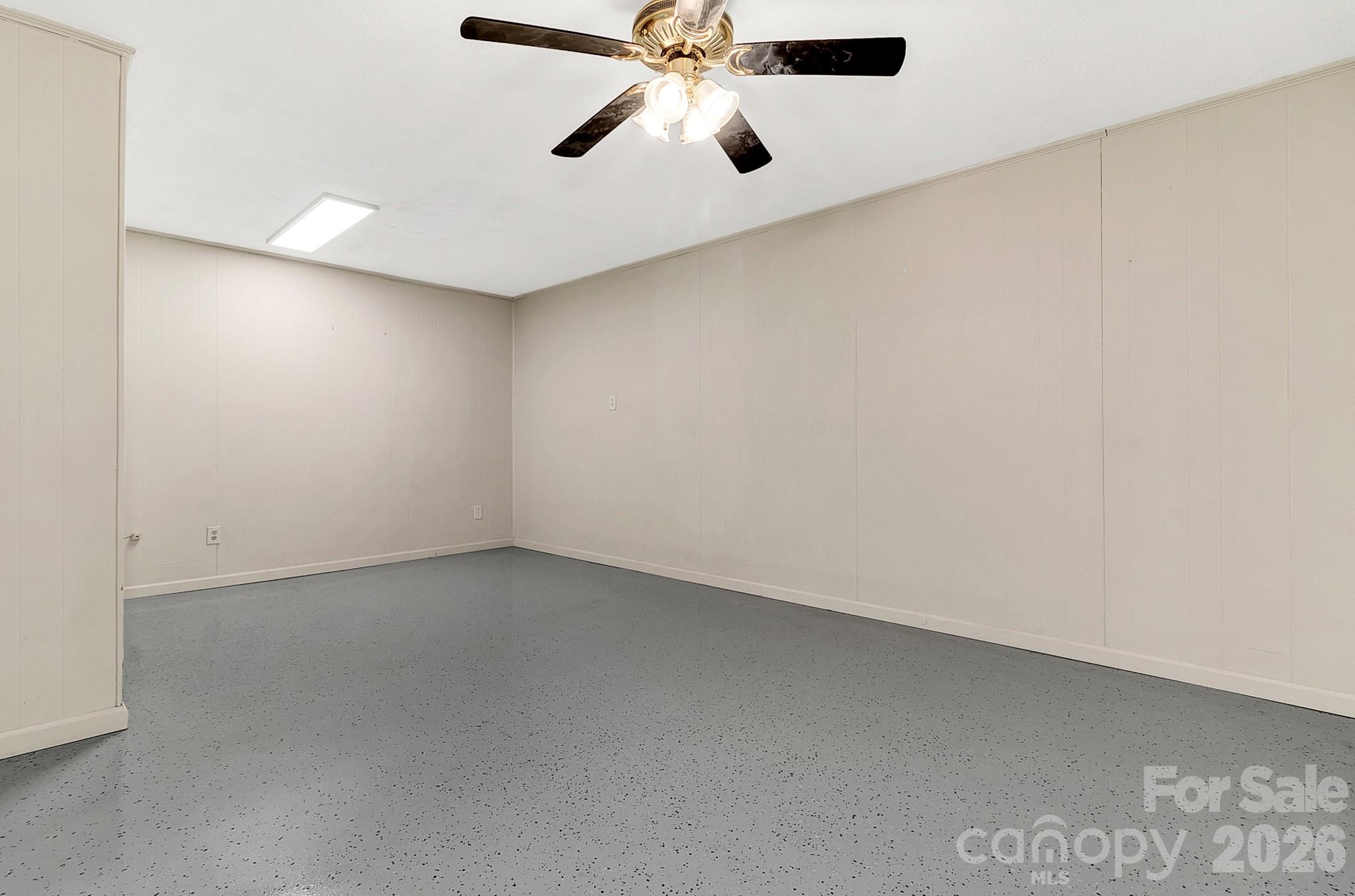 44 Tuttle Road Hendersonville, NC 28792 - Photo 25 of 37 a view of an empty room