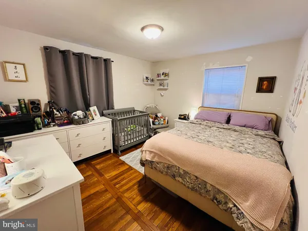 $2,450 | 909 South Irving Street, Arlington, VA 22204