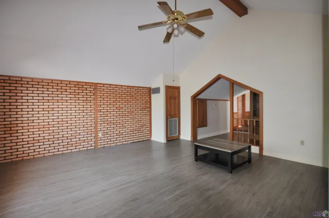 $850 | 301 A Canal Boulevard, Thibodaux, LA 70301