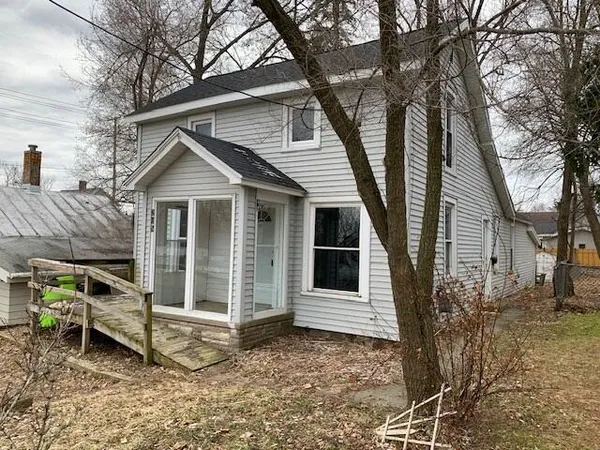 $159,900 | 205 West Montcalm Street, Greenville, MI 48838