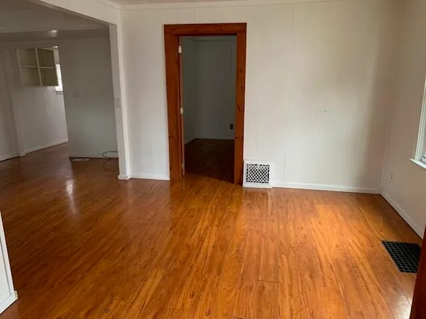 $159,900 | 205 West Montcalm Street, Greenville, MI 48838