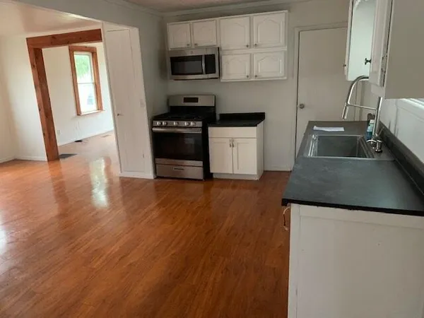 $159,900 | 205 West Montcalm Street, Greenville, MI 48838