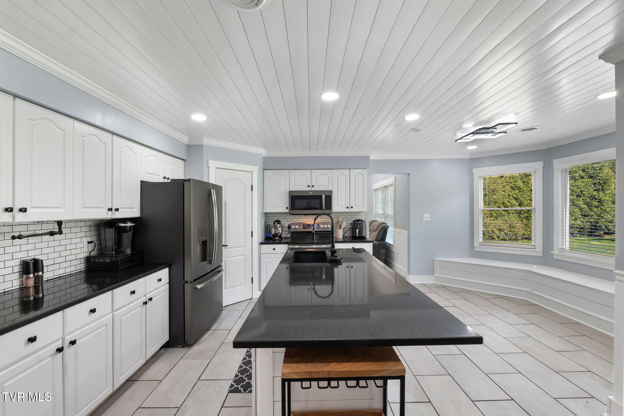 21164 Vances Mill Road Abingdon, VA 24211 - Photo 17 of 66 22-web-or-mls-21164-vances-mill-rd