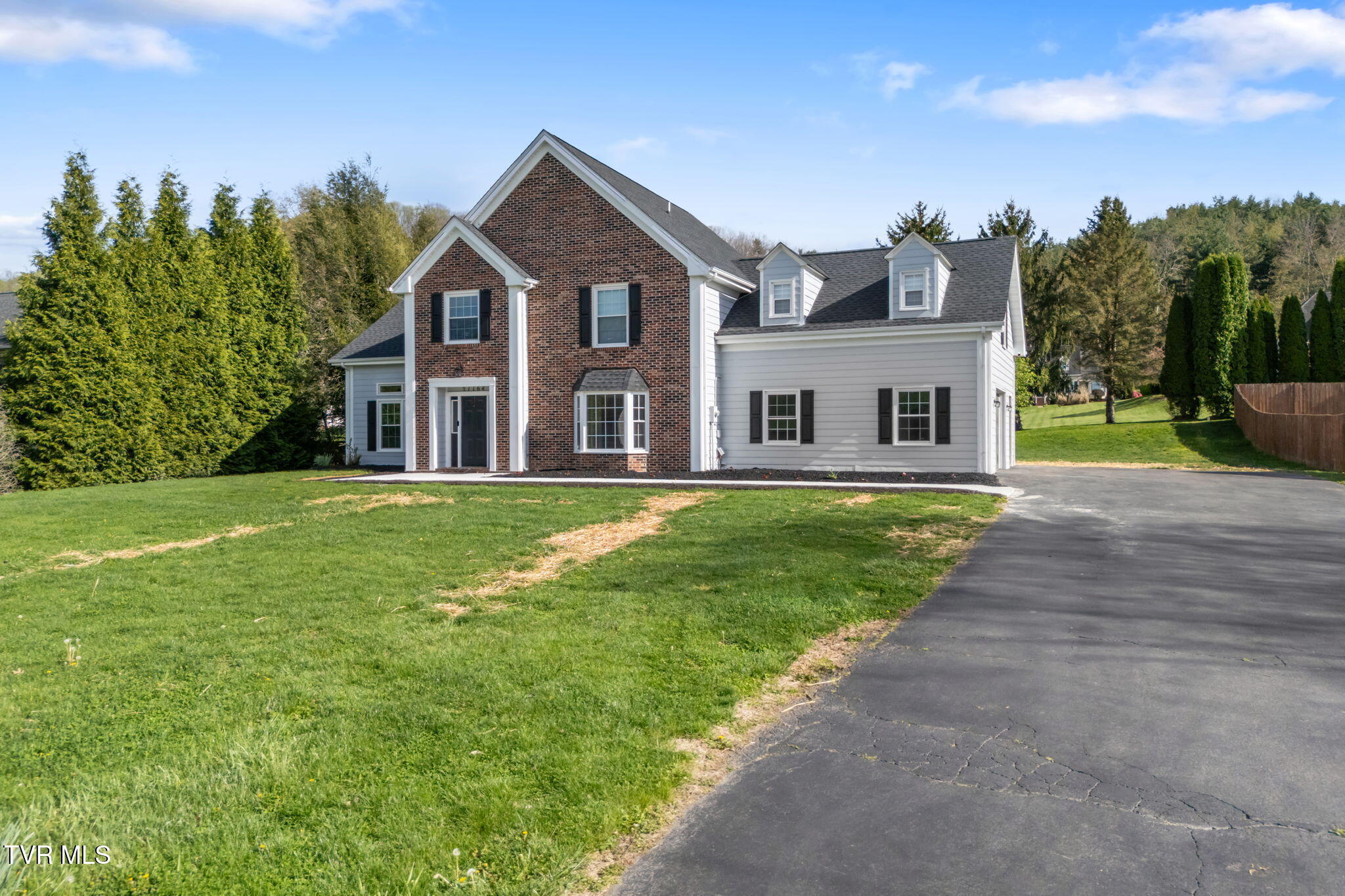 21164 Vances Mill Road Abingdon, VA 24211 - Photo 5 of 66 17-web-or-mls-21164-vances-mill-rd