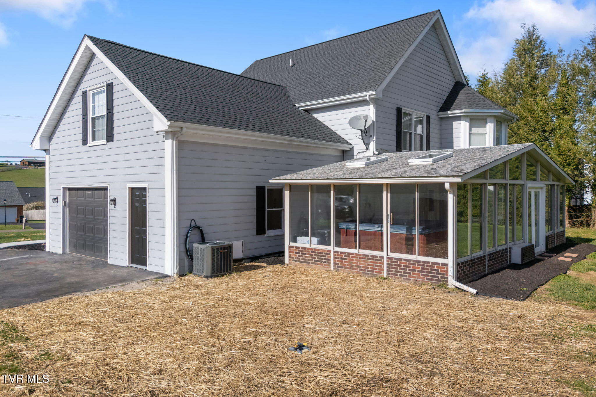 21164 Vances Mill Road Abingdon, VA 24211 - Photo 7 of 66 10-web-or-mls-21164-vances-mill-rd