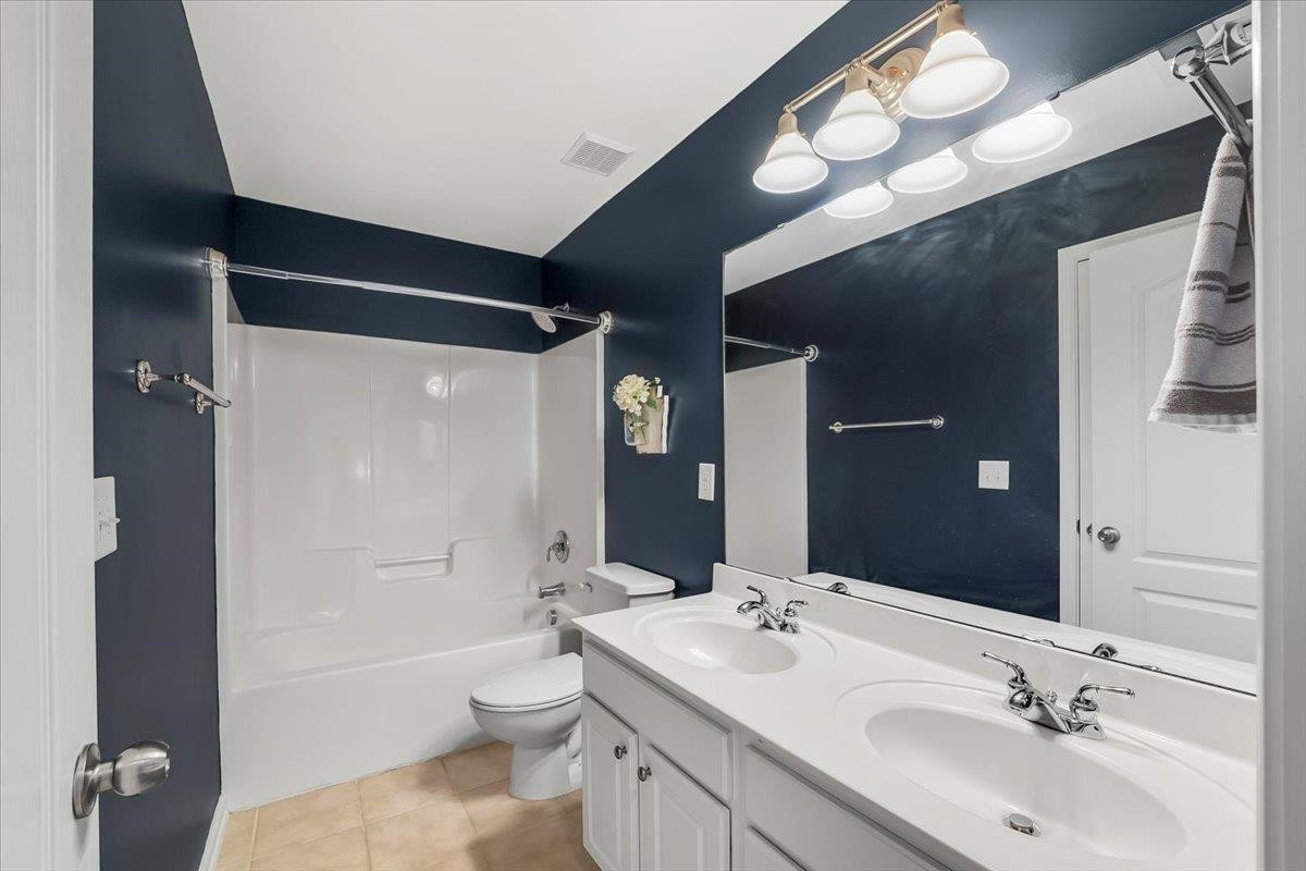 8151 Sommerwell Street Raleigh, NC 27613 - Photo 16 of 19 Photo 16