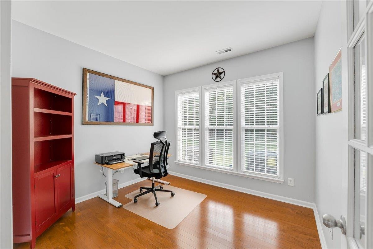 8151 Sommerwell Street Raleigh, NC 27613 - Photo 9 of 19 Photo 9