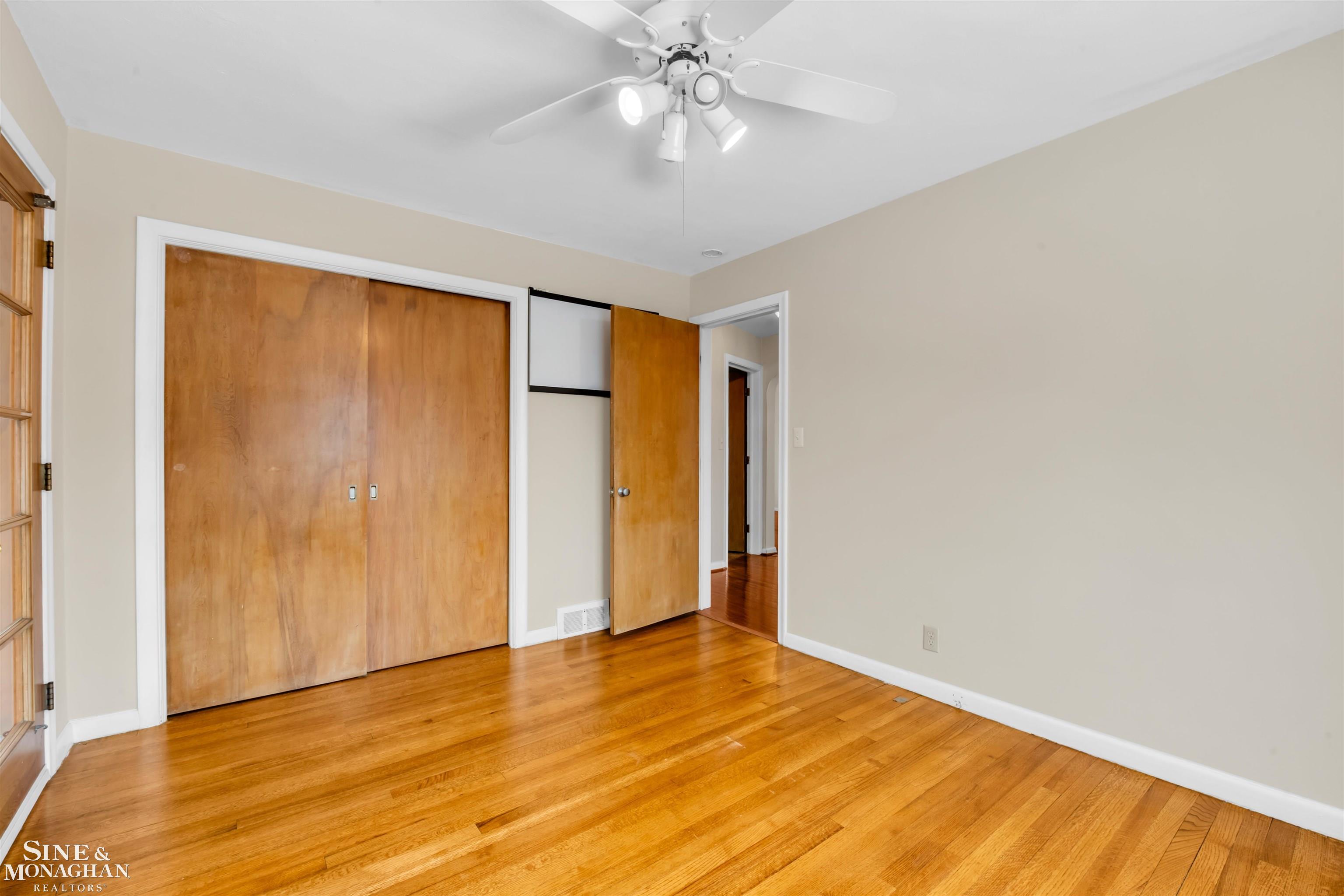 798 Harcourt Road Grosse Pointe, MI 48230 - Photo 12 of 32