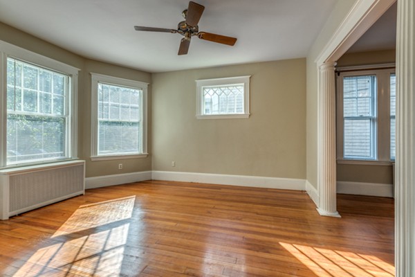 17-19 Naples Road Salem, MA 01970 - Photo 7 of 27 Gallery Image 7