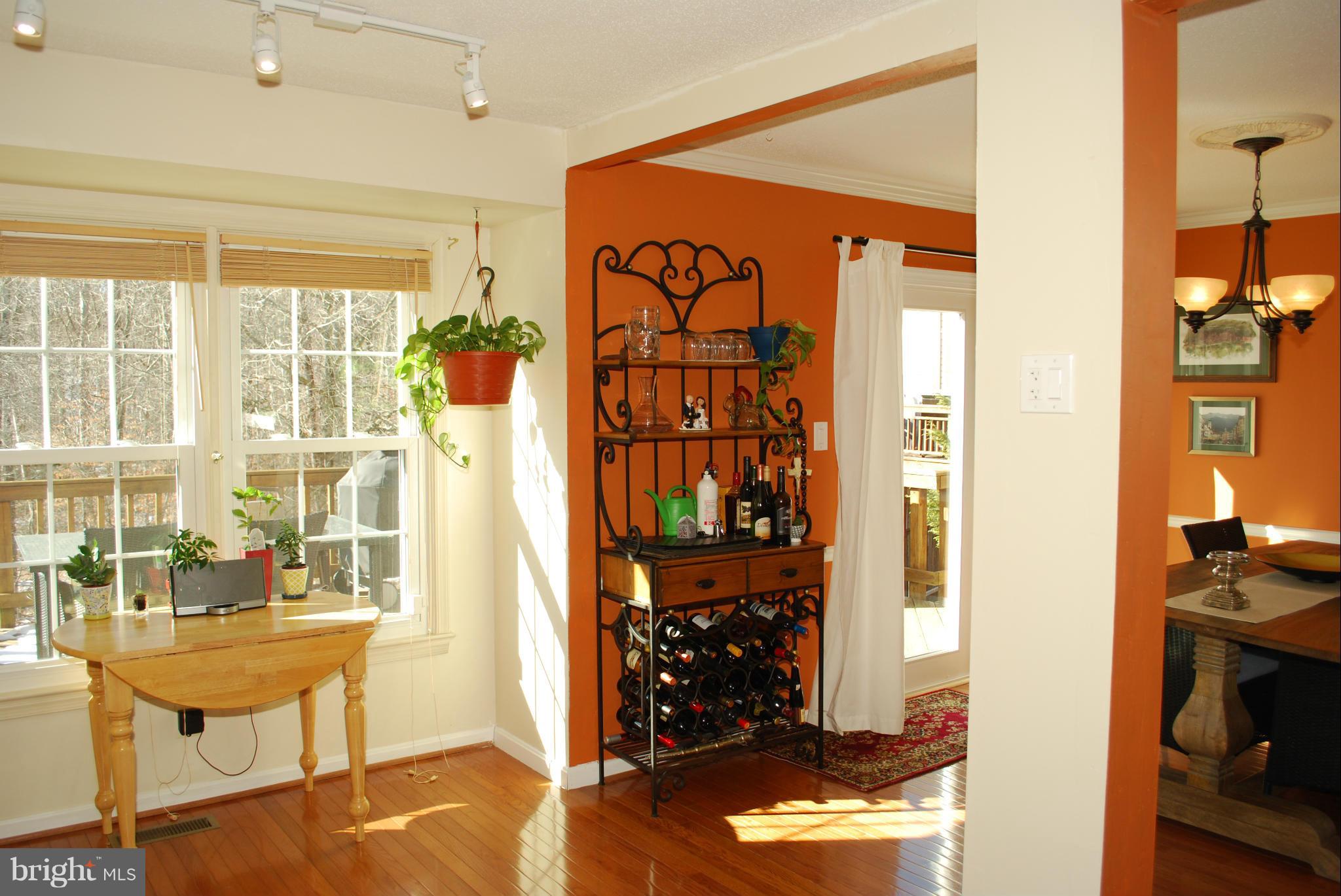 7206 Squirrel Run Court Springfield, VA 22152 - Photo 12 of 28 Interior (General)