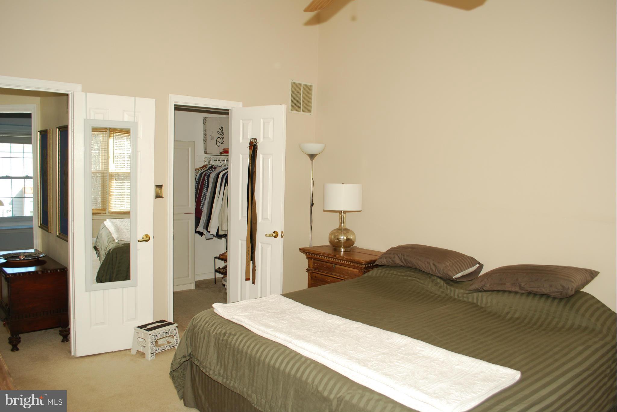 7206 Squirrel Run Court Springfield, VA 22152 - Photo 18 of 28 Bedroom (Master)