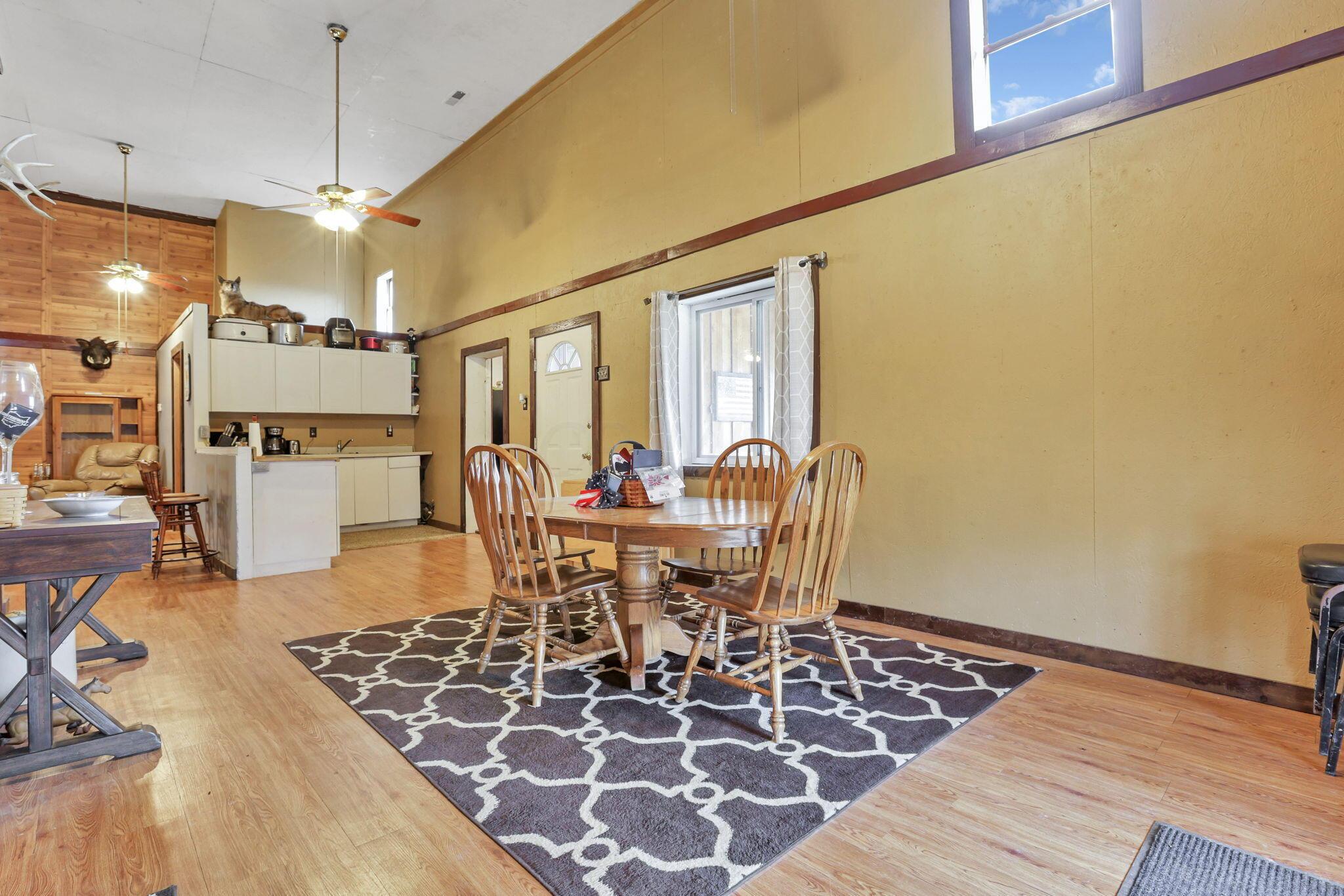 9814 Wesley Chapel Road Mount Perry, OH 43760 - Photo 12 of 56 Dining Ara