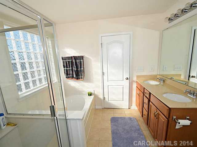 6526 Del Rio Road Charlotte, NC 28277 - Photo 11 of 16 Gallery Image 11