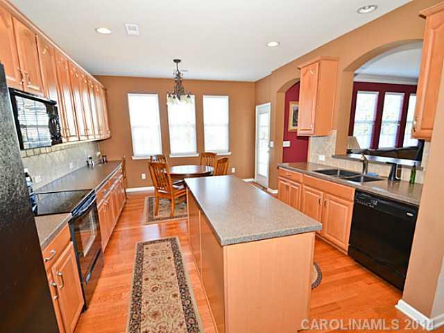 6526 Del Rio Road Charlotte, NC 28277 - Photo 4 of 16 Gallery Image 4