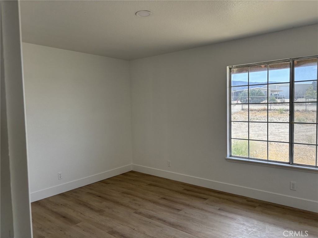 9591 Colfax Road Phelan, CA 92371 - Photo 9 of 24 BEDROOM#4
