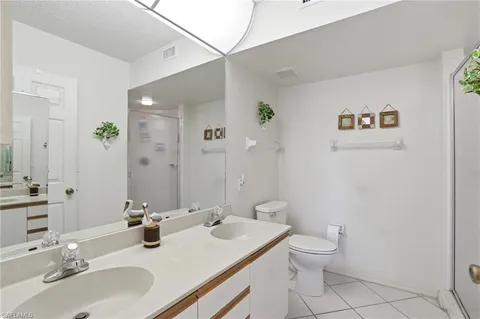 $220,000 | 141 Wading Bird Circle, Unit G102, Naples, FL 34110