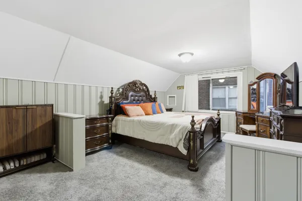 $259,000 | 2655 Willow Street, Dearborn, MI 48124