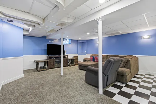 $259,000 | 2655 Willow Street, Dearborn, MI 48124