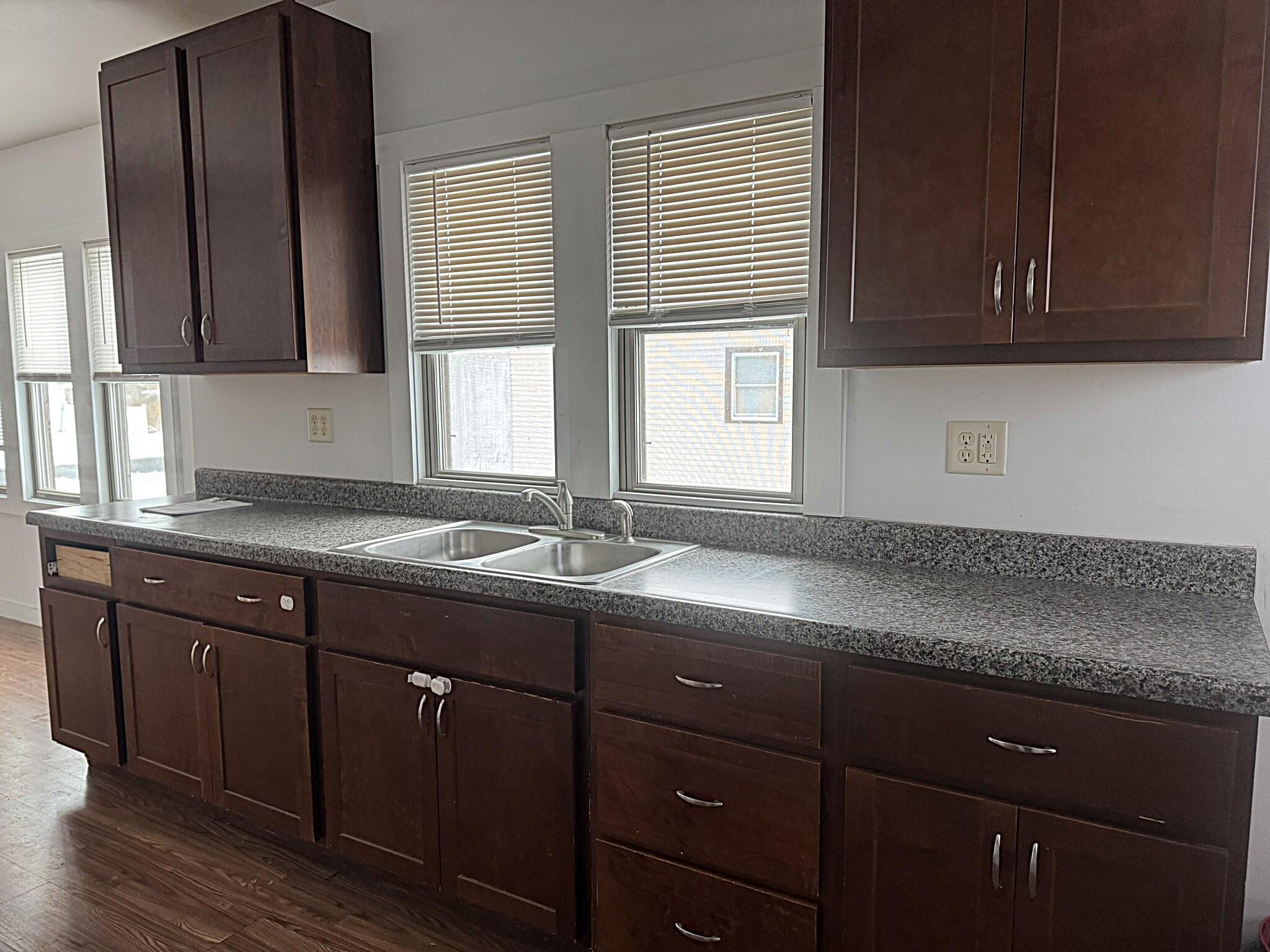 105 East Allen Street Kentland, IN 47951 - Photo 12 of 26 2048x1536