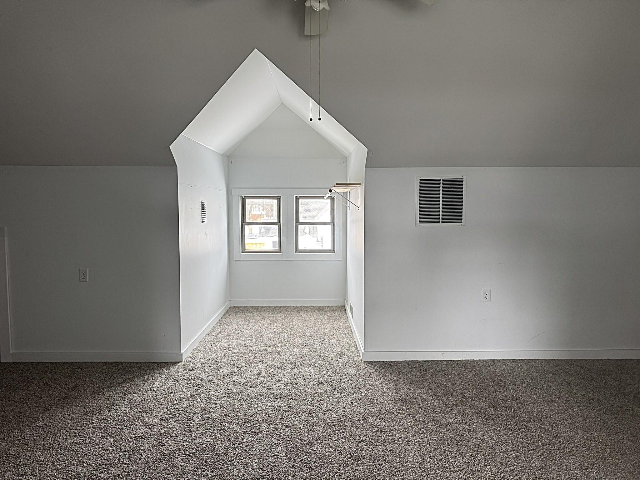 105 East Allen Street Kentland, IN 47951 - Photo 23 of 26 2048x1536