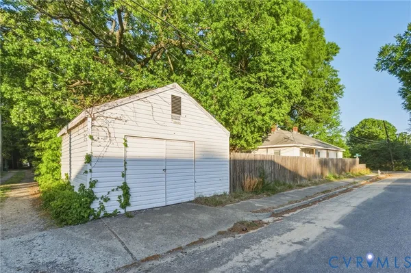 $265,000 | 2015 Mansion Avenue, Richmond, VA 23224