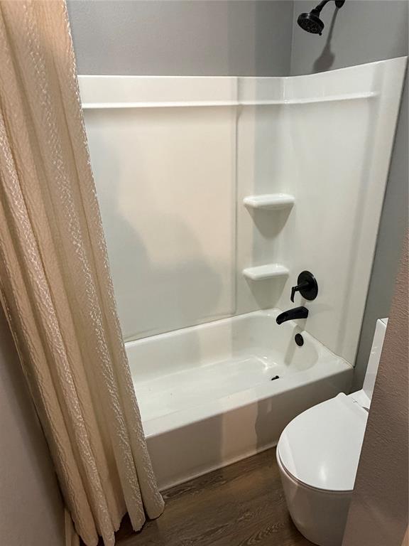 224 Pr 5294 Yantis, TX 75497 - Photo 21 of 35 a bathroom with a toilet and a shower