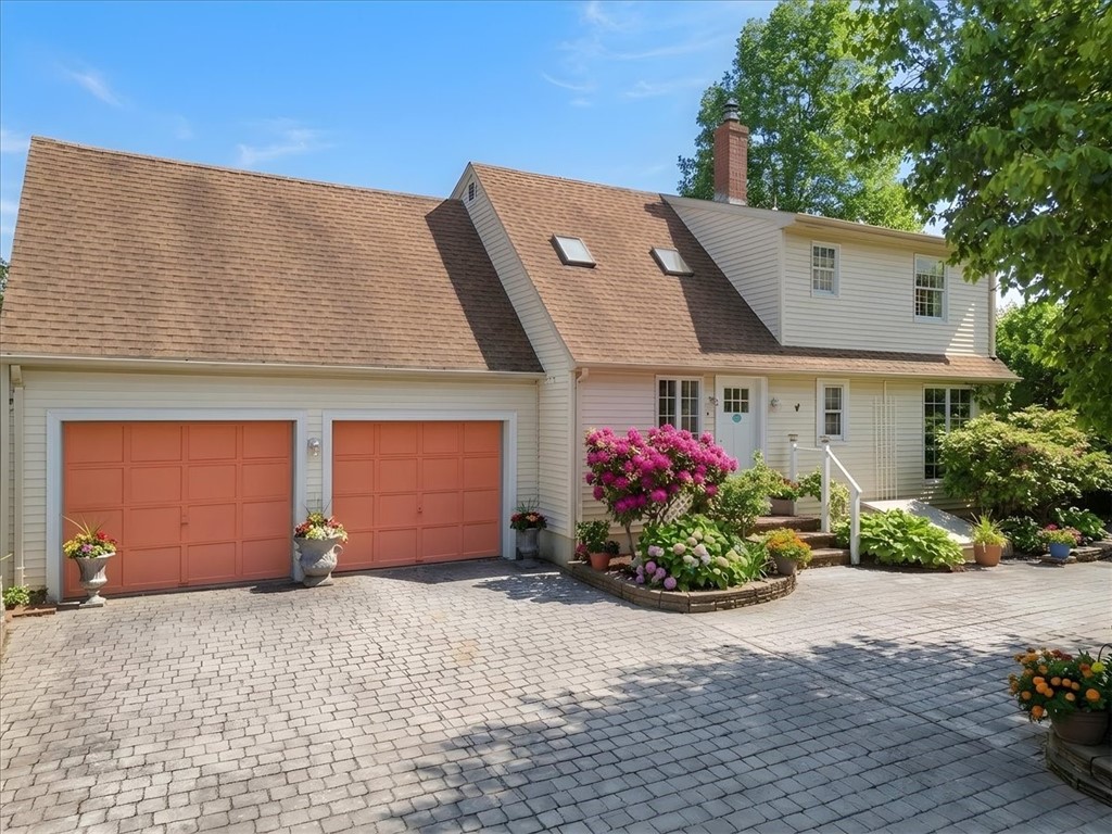 10 Island View Court Westerly, RI 02891 - Photo 5 of 37