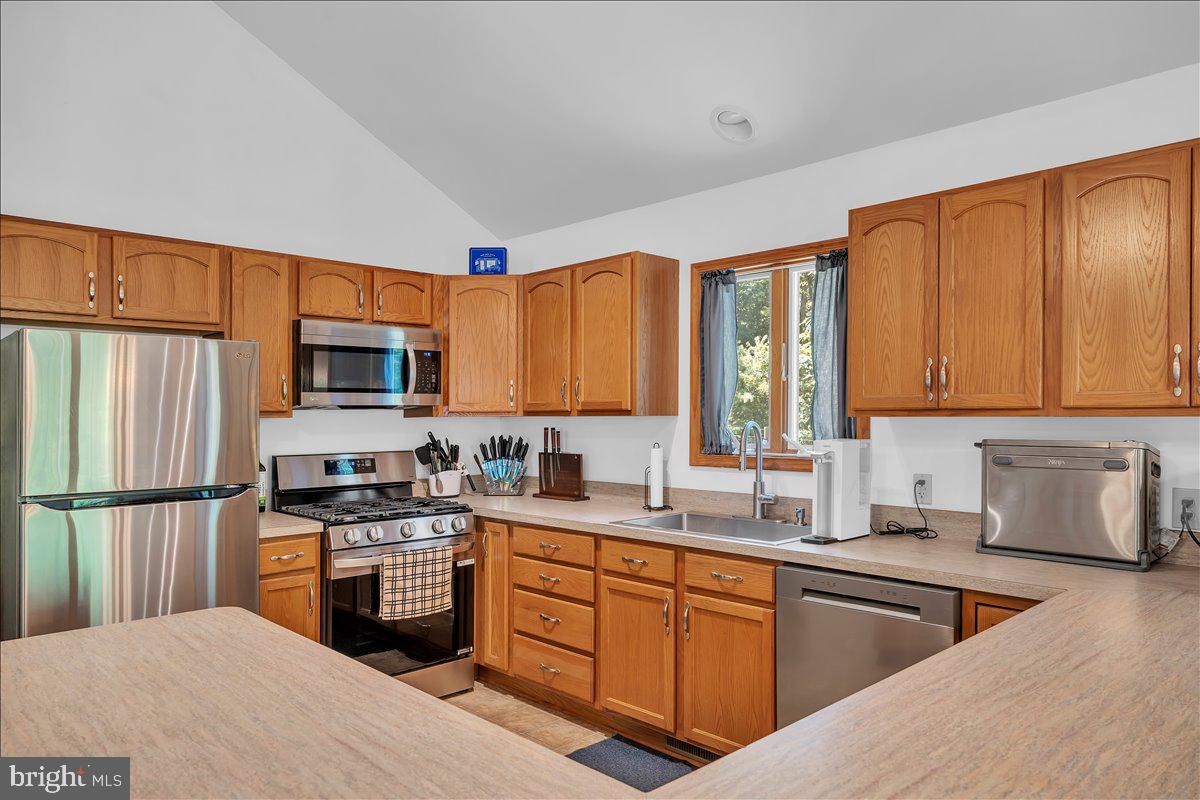 195 Carlisle Place Road Leesburg, NJ 08327 - Photo 15 of 49