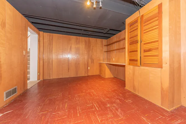 $525,000 | 1215 Prescott Avenue, Ann Arbor, MI 48103