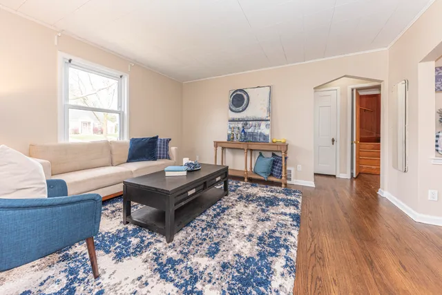 $525,000 | 1215 Prescott Avenue, Ann Arbor, MI 48103