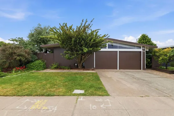 $1,898,000 | 692 Edna Way, San Mateo, CA 94402