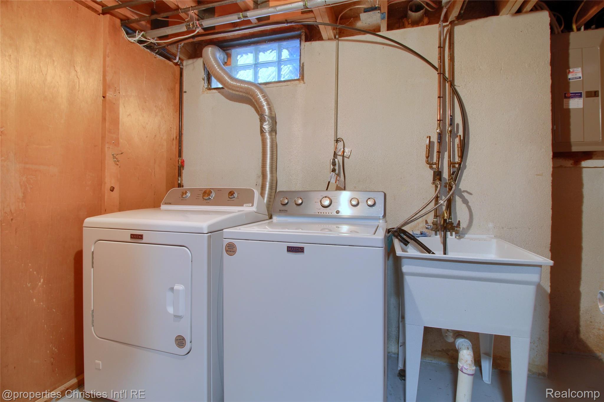 565 Center Ridge South Lyon, MI 48178 - Photo 27 of 37 Laundry in basement, appliances included!