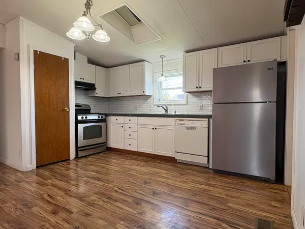 $289,900 | 104 Nason Street, St. Albans Town, VT 05478
