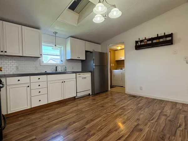 $289,900 | 104 Nason Street, St. Albans Town, VT 05478