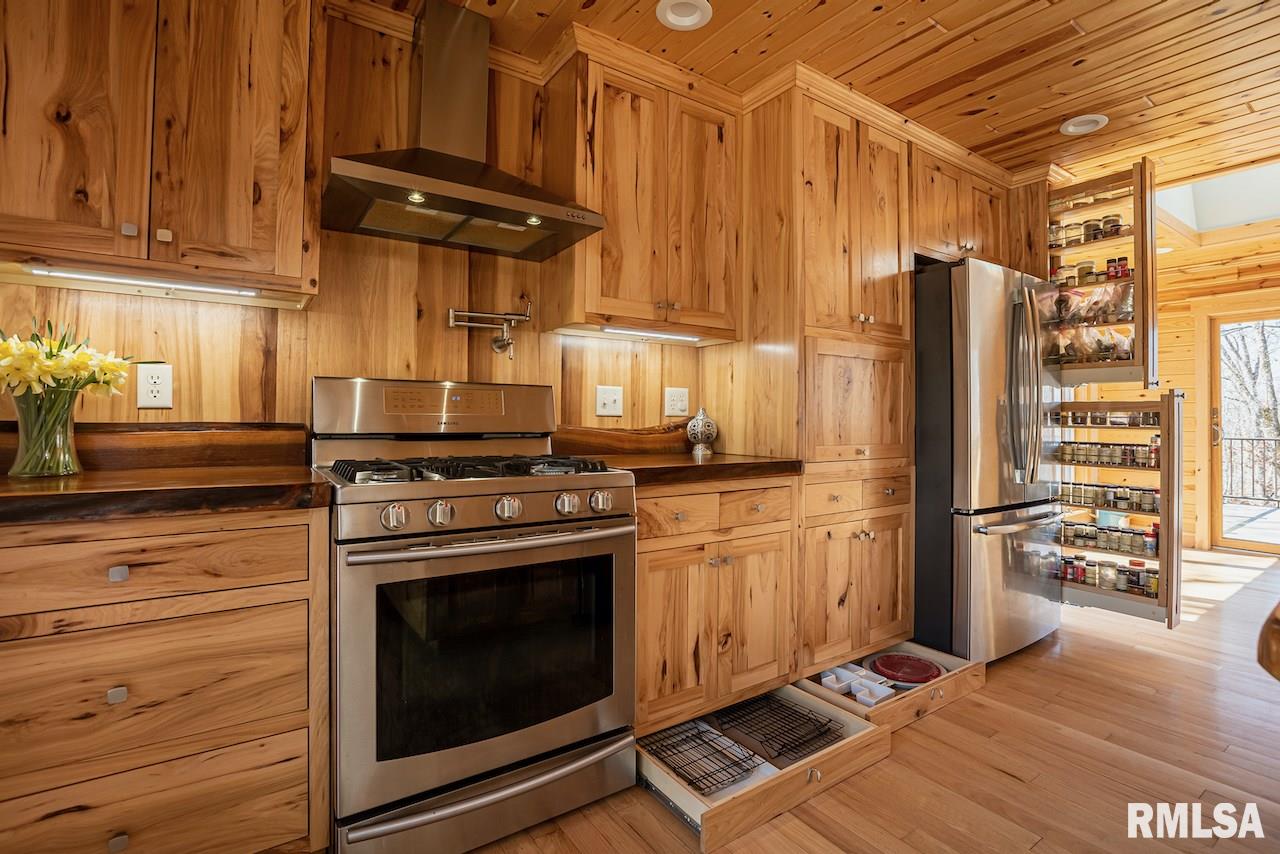 278 Poplar Camp Road Makanda, IL 62958 - Photo 10 of 50 Gallery Image 10