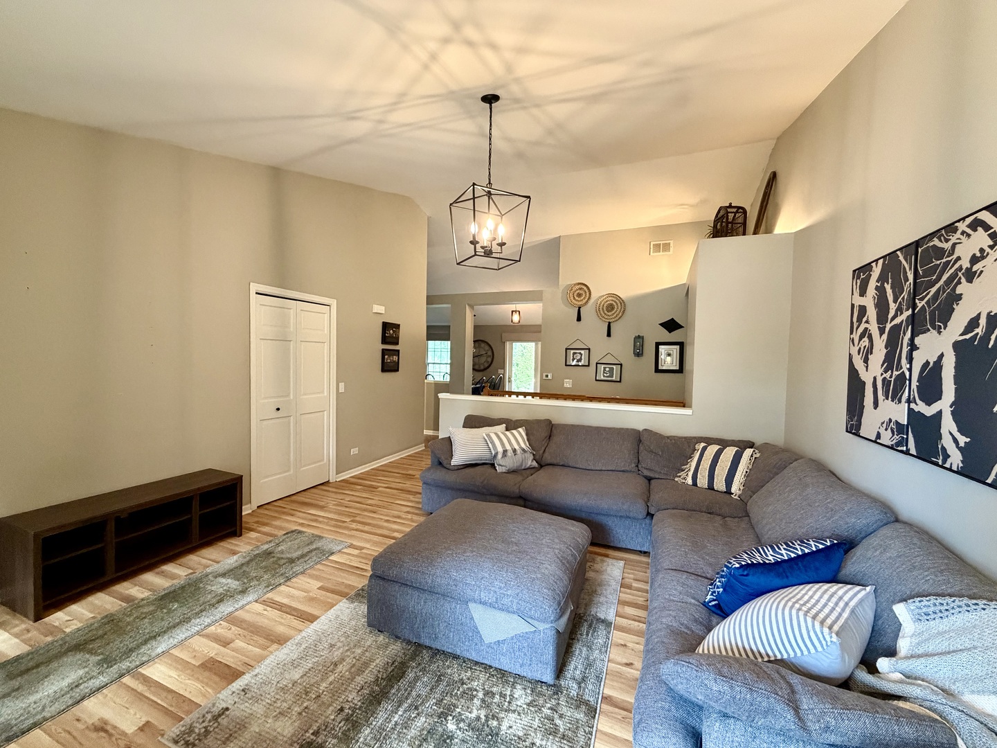 5024 Spring Road McHenry, IL 60050 - Photo 7 of 24 Gallery Image 7