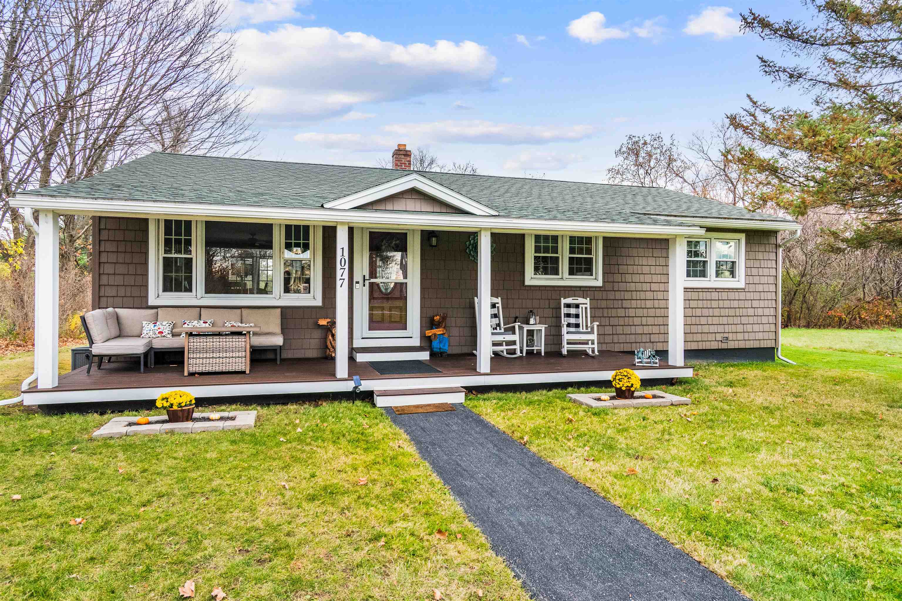 1077 Falls Road Shelburne, VT 05482 - Photo 7 of 50 Gallery Image 7